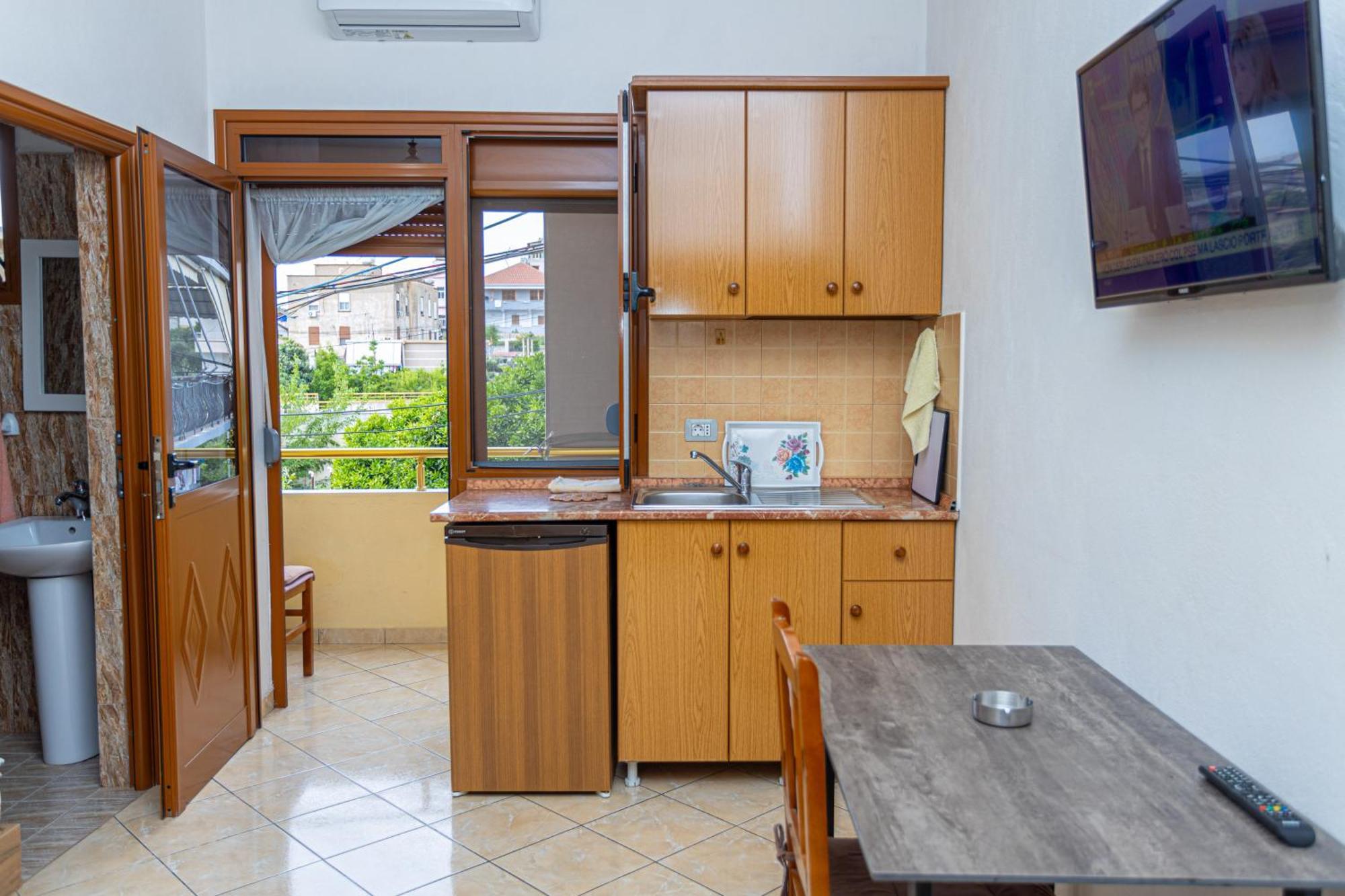 Hotel Olti Vlore Ngoại thất bức ảnh